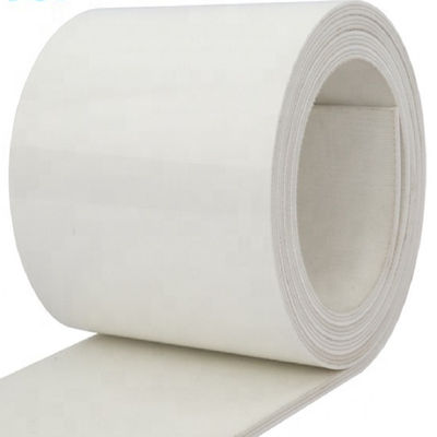 1.0mm 1.3mm 1.6mm 2.0mm Leichttransportband für den Materialtransport in der Stahl- / Zementindustrie